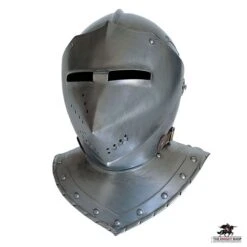 European Close Helm I