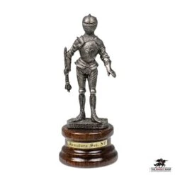 Mini Pewter Knight With Mace