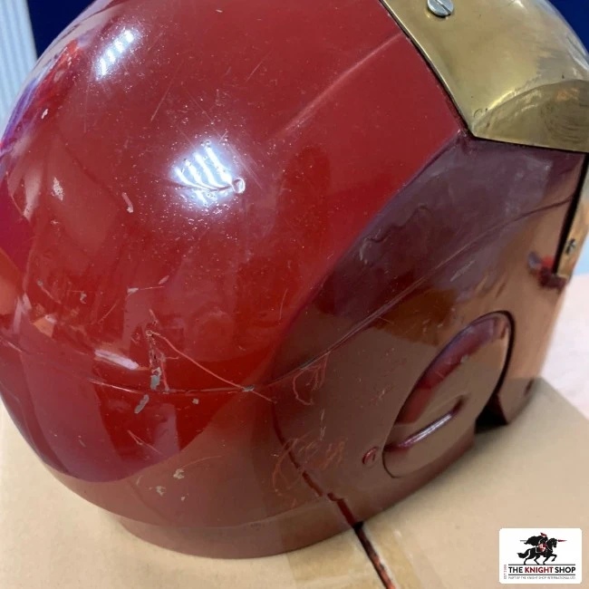 DAMAGED - Iron Avenger Helmet 3 DAMAGED - Iron Avenger Helmet - Image 3