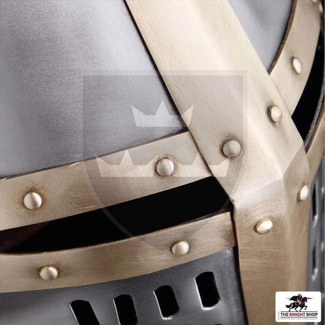 Crusader Great Helm - 16 Gauge - Brass 4 Crusader Great Helm - 16 Gauge - Brass - Image 4