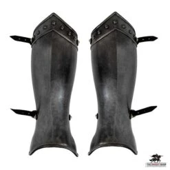 Dark Sentinel Greaves (Leg Armour)
